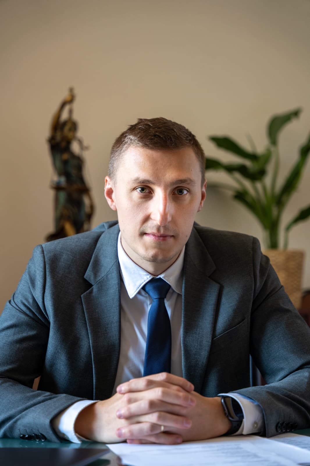 Portretul avocatului Dr. Barbu Remus